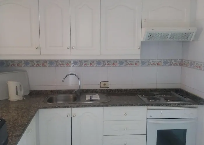 Adelfas 2 فندق غولف ديل سور