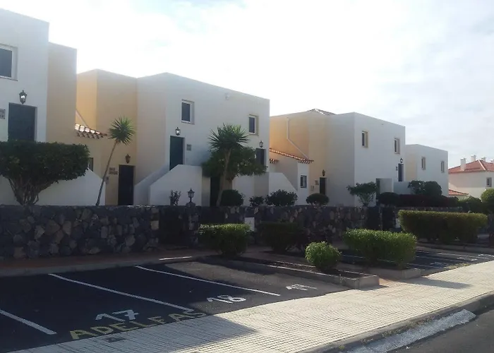 Adelfas 2 Golf Del Sur